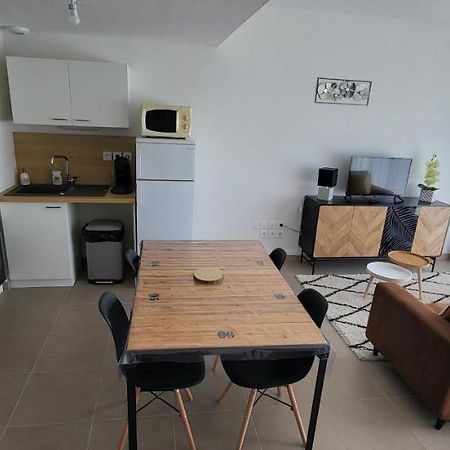 Appartement Avec Balcon/Terrasse Монтё Экстерьер фото