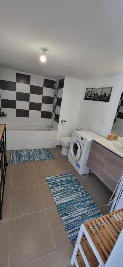 Appartement Avec Balcon/Terrasse Монтё Экстерьер фото