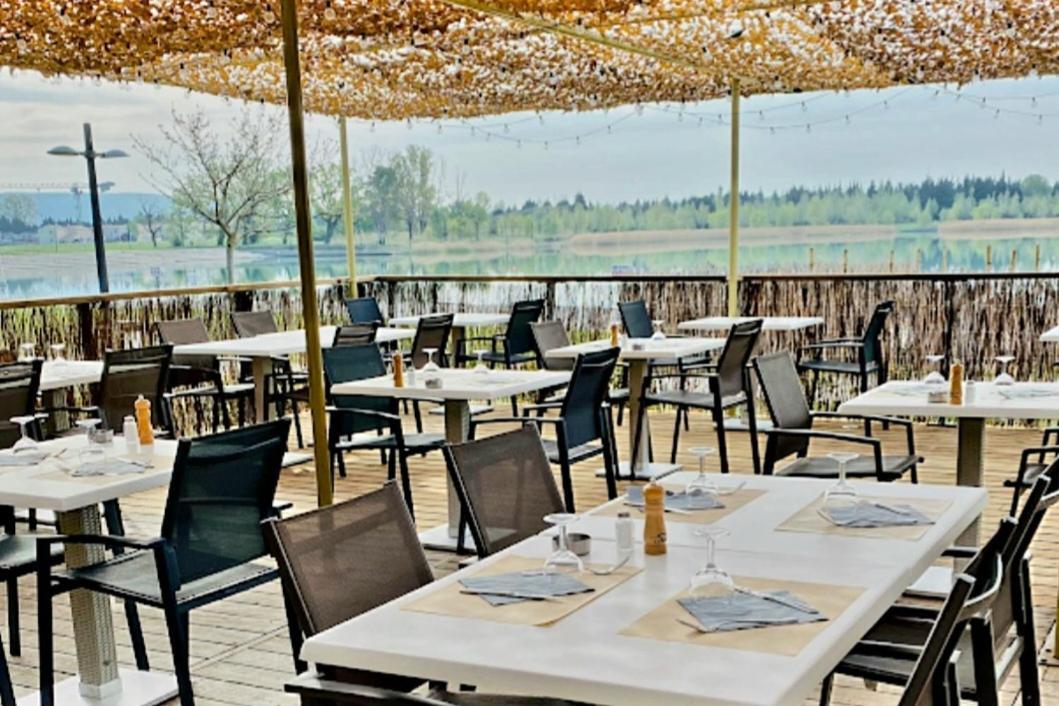 Appartement Avec Balcon/Terrasse Монтё Экстерьер фото
